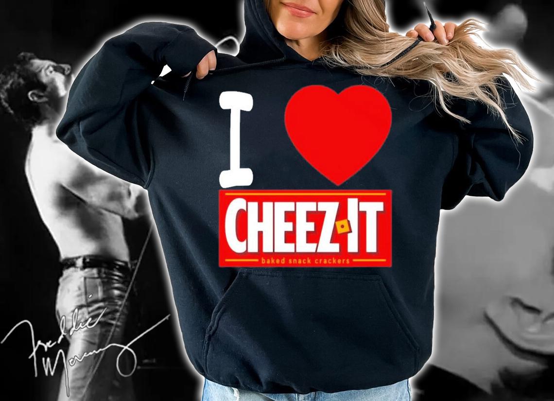 I Love Cheez-It Baked Snack Crackers shirt t-shirt hoodie