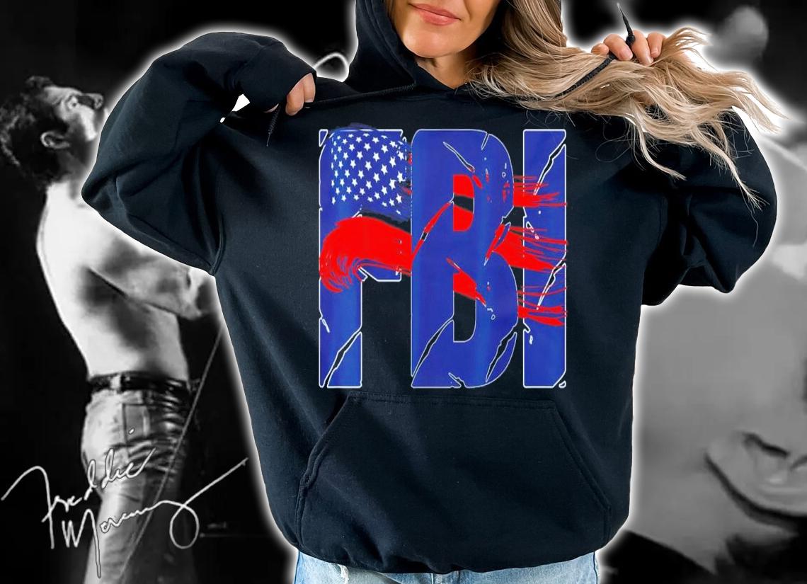 Trump's Maralago Home Searched By FBI T-Shirt t-shirt hoodie
