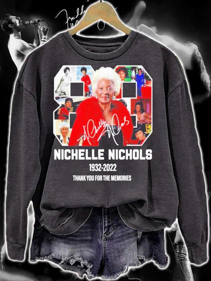 Nichelle Nichols 1932-2022 Signature Thank You For The Memories Shirt t-shirt