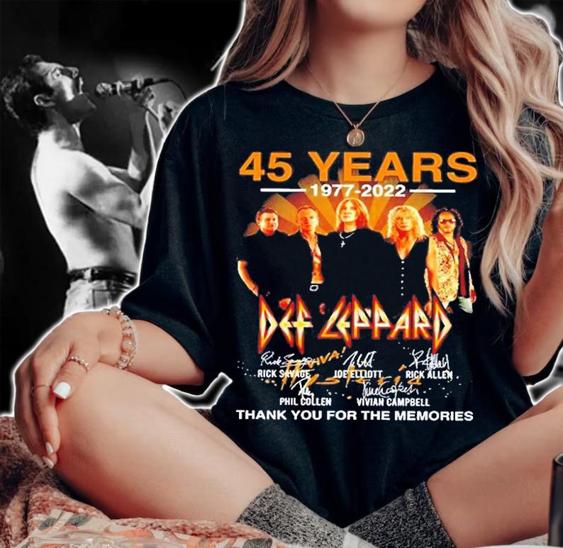 45 Years 1977 2022 Rick Savage Joe Elliott Rick Allen Phil Collen Signature Thank You For The Memories T-Shirt t-shirt