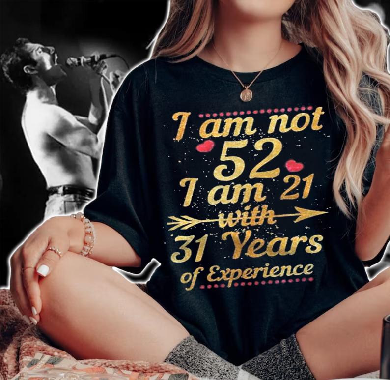 52Nd Birthday Woman 52 Years Old Gift Shirt t-shirt