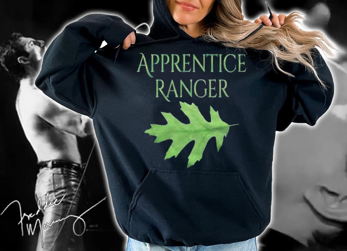 Apprentice Ranger Oak Leaf Bookish Literary Reader Pullover T-shirt t-shirt