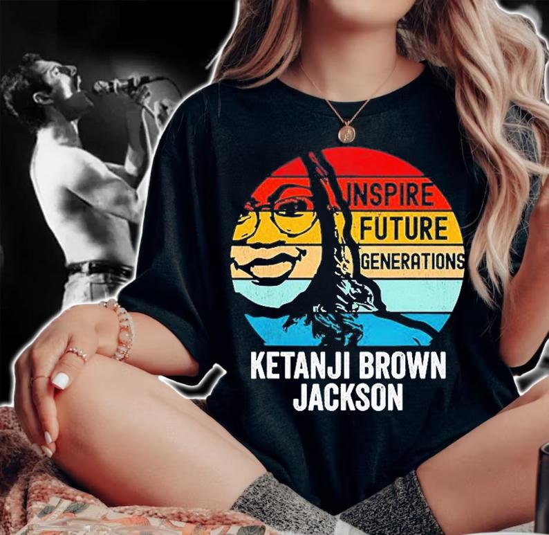 Kbj Supreme Justice Court Vintage Retro T-Shirt t-shirt woman shirt