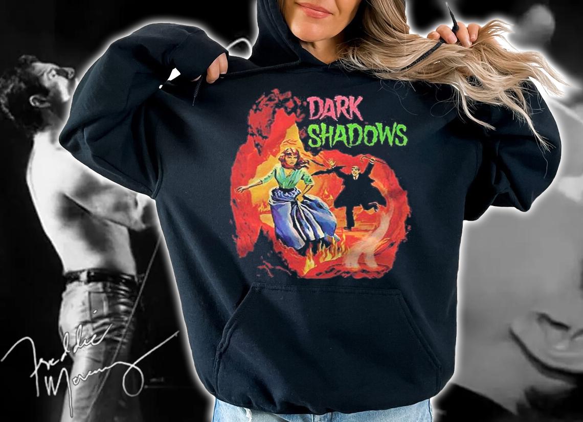 Exit Pursued By Bat Classic Shirt t-shirt