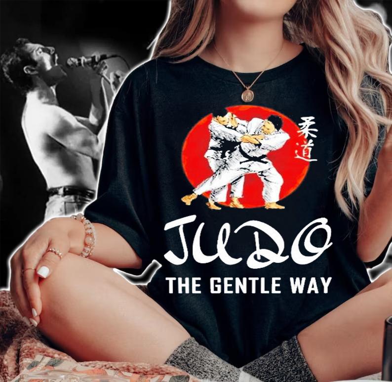 JUDO - The Gentle Way T-Shirt t-shirt