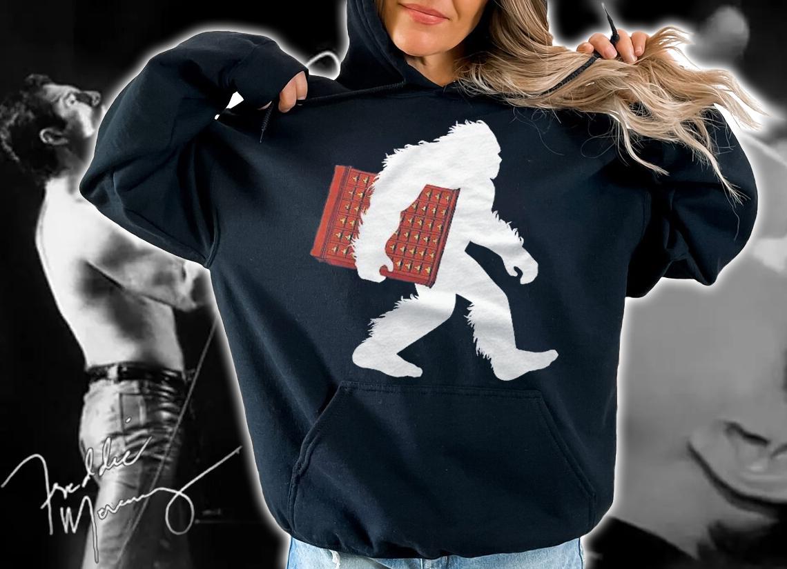 Librarian Bigfoot Carrying Library Card Catalog Sasquatch Shirt t-shirt hoodie