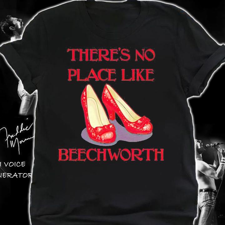 Clogs there's no place like Beechworth T-shirt