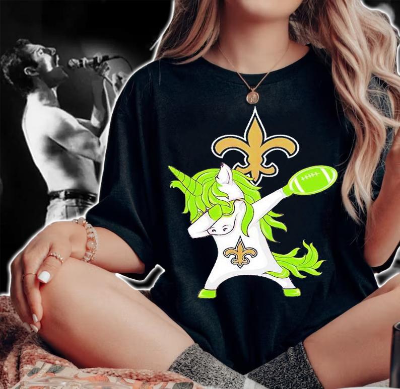 New Orleans Saints Unicorn Dabbing St Patrick's Day T-Shirt woman shirt