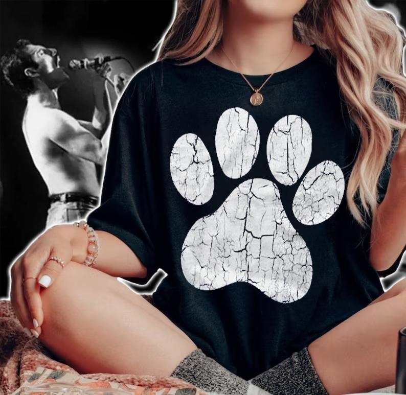 Vintage Dog Paw Gifts For Dog Lovers Shirt