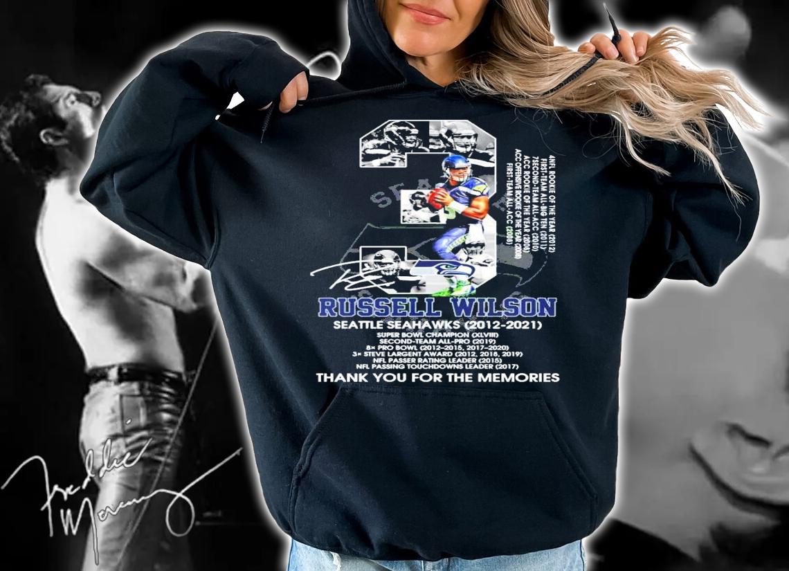 3 Russell Wilson Seattle Seahawks 2012 2021 signature t-shirt hoodie