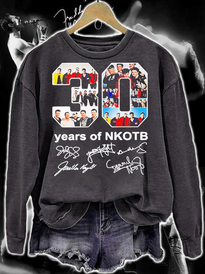 30 years of NKOTB new kids on the block signatures t-shirt sweatshirt