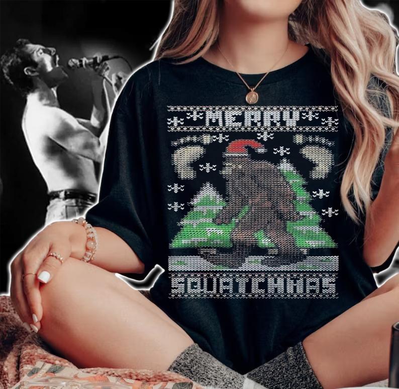 Merry Squatchmas Bigfoot shirt woman shirt