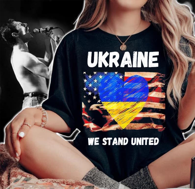 Ukraine We Stand United American Friendship Flag Roots Love Ukraine T-Shirt woman shirt