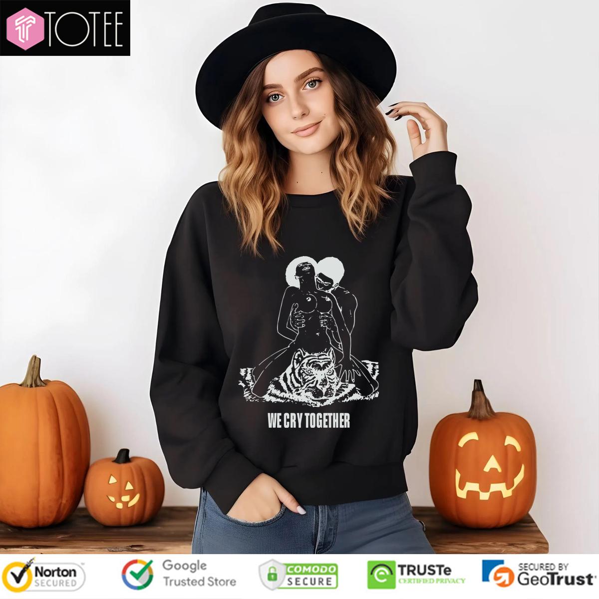 Sweatshirt