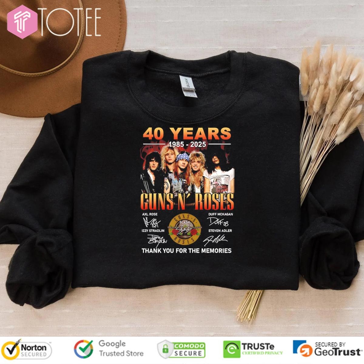 40 Years 1985-2025 Guns N Roses American Hard Rock Band Signed sweatshirt